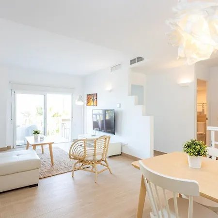 Apartment Higueron Maritimo Romar C *